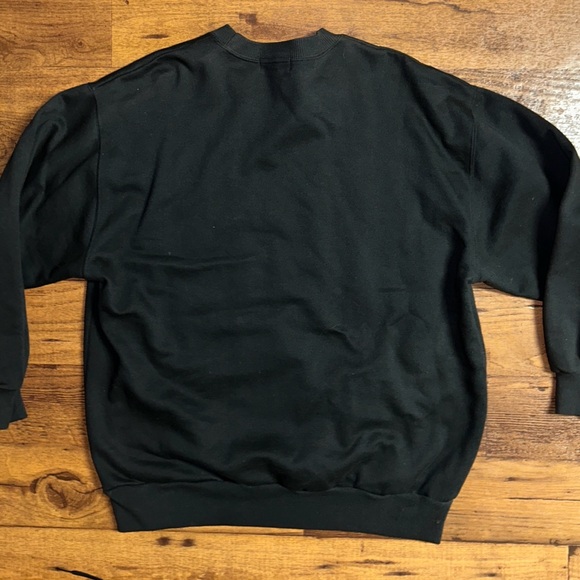 Kris Michele • Large • Black • Sequins • Embroidery • Ski/Mountains • Sweater - Picture 9 of 12